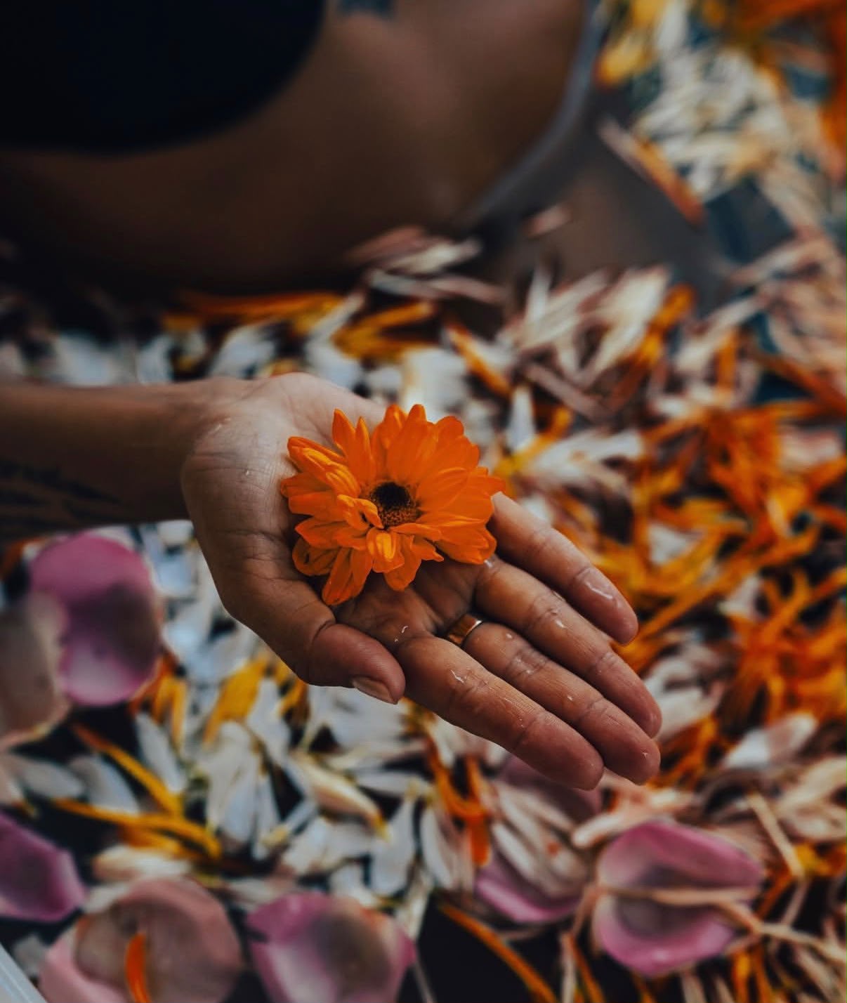 Lovergirl flower ritual